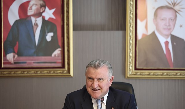Bakan Bak, özel sporcular ile bir araya geldi