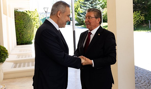 Bakan Fidan, KKTC Başbakanı Üstel ile görüştü