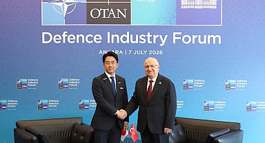 Bakan Güler, Japon mevkidaşı Koizumi ile görüştü