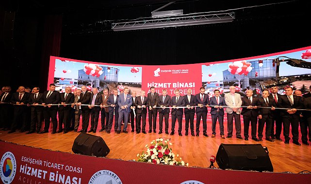 Bakan Yardımcısı Gürcan ve Hisarcıklıoğlu, ETO hizmet binasının açılışına katıldı