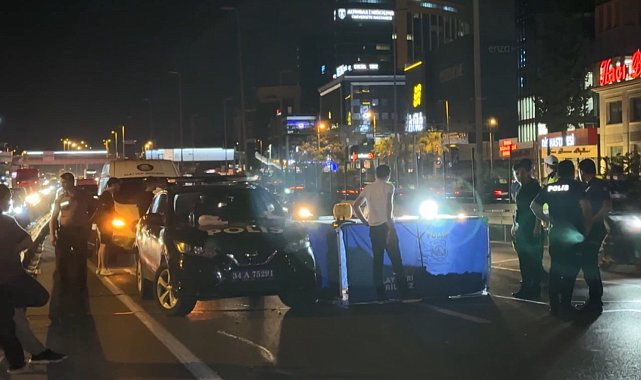 Bakırköy D-100 kara yolunda otomobilin çarptığı yaya hayatını kaybetti
