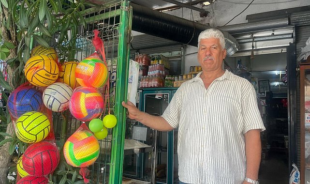 Bakkala giren 90'lı yıllara yolculuk yapıyor