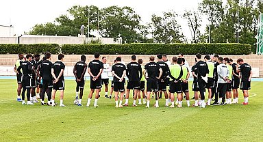Beşiktaş çalışmalarını Slovakya'da sürdürüyor