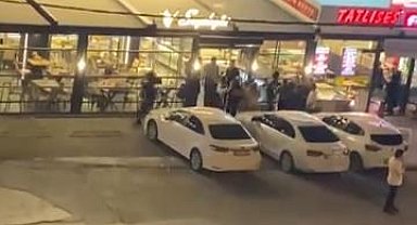 Beylikdüzü'nde 4 kadının saç saça kavgası kamerada