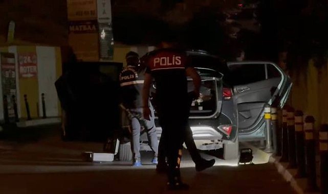Beylikdüzü'nde denetim sırasında polis ile şüpheliler arasında arbede: 1 kişi silahla yaralandı