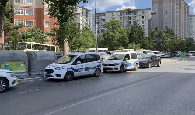 Beylikdüzü'nde sakinleştirmeye çalıştığı oğlu çıkan arbedede öldü; gözaltına alındı