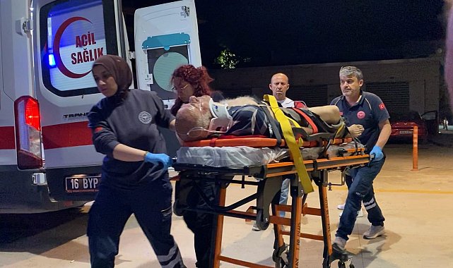 Bursa'da devrilen traktörün sürücüsü ağır yaralandı