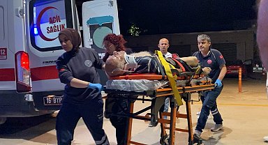 Bursa'da devrilen traktörün sürücüsü ağır yaralandı