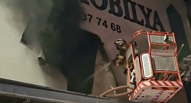 Bursa'da mobilya fabrikasında çıkan yangın söndürüldü