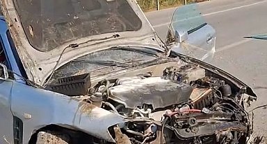 Bursa'da takla atan otomobil karşı şeritten gelen ciple çarpıştı: 2 yaralı