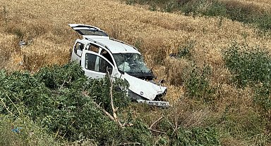 Çankırı'da hafif ticari araç ve otomobil çarpıştı: 3 ölü, 4 yaralı