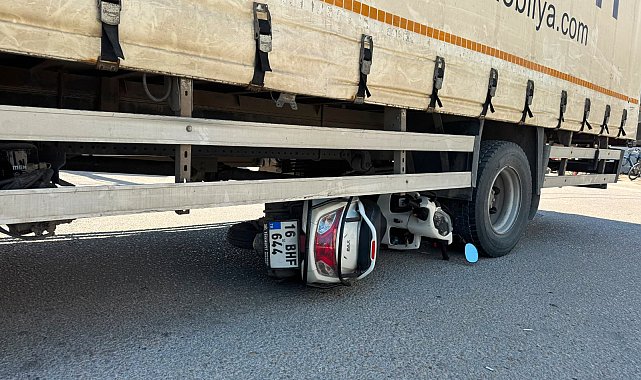 Çarpıştığı kamyonetin altında kalan motosikletli kazadan 7 gün sonra öldü