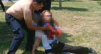 Çatalca'da boşanma aşamasındaki eşini boğazından bıçakladı