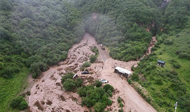Çin'in Gansu eyaletinde arama kurtarma çalışmaları devam ediyor