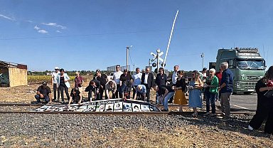 Çorlu'daki tren kazasında ölen 25 kişi için anma töreni düzenlendi