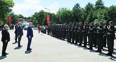 Cumhurbaşkanı Erdoğan: Terörsüz Türkiye sürecimizin başarıya ulaşmasıyla içeride ve dışarıda yeni bir hikaye yazmaya başlayacağız Geniş haber
