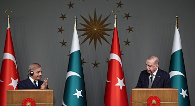 Cumhurbaşkanı Erdoğan ve Pakistan Başbakanı Şerif ortak basın toplantısında konuştu Görüntü eklendi