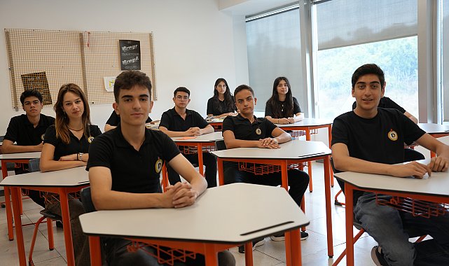 Demirören Medya ve Teknoloji Lisesi'nde tanıtım günleri başladı