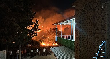 Dere kenarındaki ot yangını söndürüldü