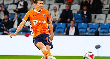 Dünya Kupası grup aşamasının en iyi golü Shomurodov'dan