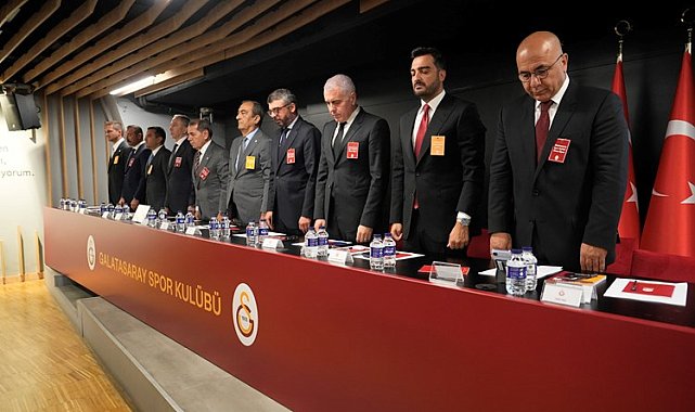 Dursun Özbek: Önemli olan transferin hangi gün açıklandığı değil, Galatasaray'a ne kadar fayda sağlayacağıdır