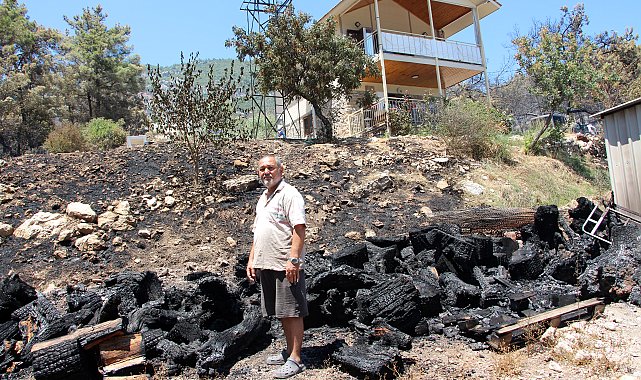 Emekli itfaiyeci evini yanmaktan kurtardı