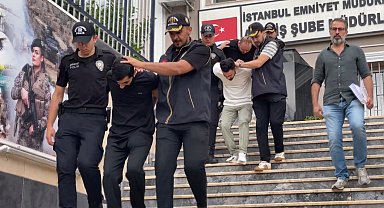 Esenyurt'ta 16'ncı kattan düşen Emirhan'ın ölümüne ilişkin şüpheliler adliyeye sevk edildi