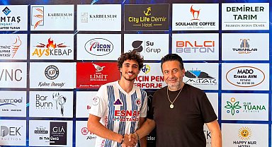Fethiyespor'da Bora imzaladı