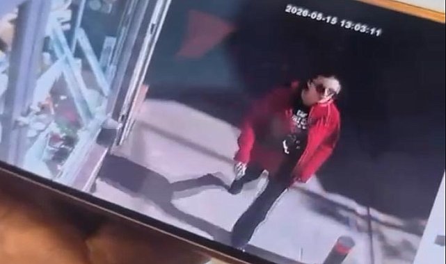 Gökçe'nin, kaldırımda otomobilin çarpması sonucu öldüğü kazanın yeni görüntüleri ortaya çıktı
