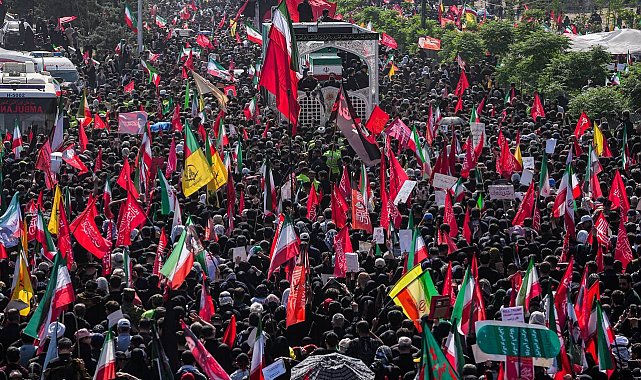 Hamaney için Kum kentinde cenaze töreni düzenlendi