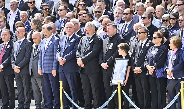 Hayatını kaybeden eski Devlet Bakanı Kara için Meclis'te tören
