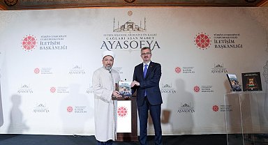 İletişim Başkanı Duran: Ayasofya'nın kubbeleri yeniden tekbirlerle ve Kur'an tilavetleriyle yankılandı