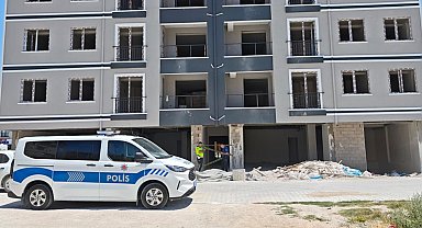 İnşaatın 1'inci katından düşen işçi öldü