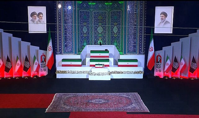 İran'ın eski lideri Hamaney için devlet töreni düzenleniyor