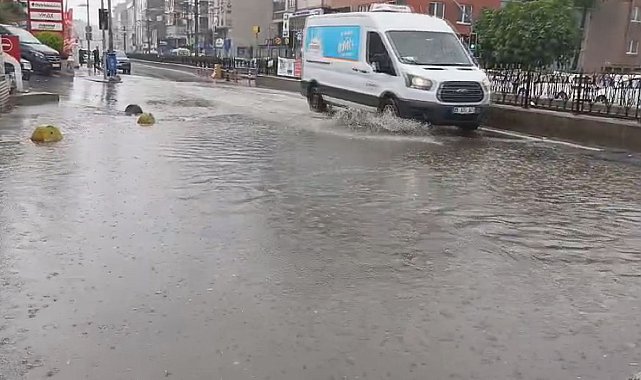 İstanbul sağanak yağış etkili oluyor- 2
