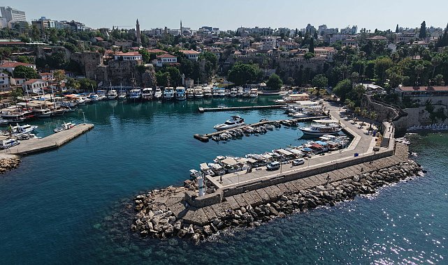 Kaleiçi'nde kruvaziyer liman için ilk adım