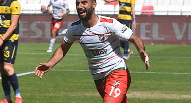 Karşıyaka'da Yılmaz kapıları kapattı