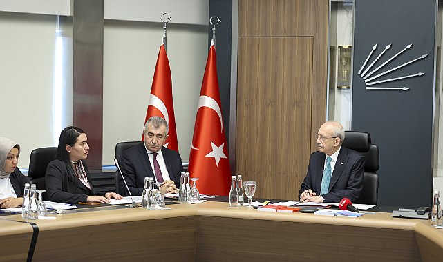 Kılıçdaroğlu, cinayetlerde yakınlarını kaybeden ailelerle görüştü