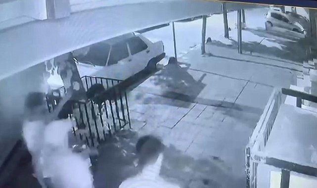 Küçükçekmece'de 8 aylık hamile eşine tatlı almaya çıktı gasp girişiminde bıçaklandı; 1 şüpheli tutuklandı