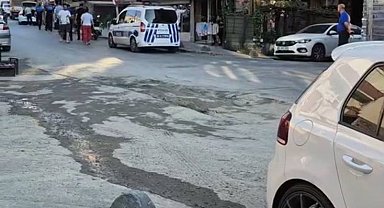 Küçükçekmece'de husumetlisi tarafından bıçaklanan bisiklet tamircisi ağır yaralandı