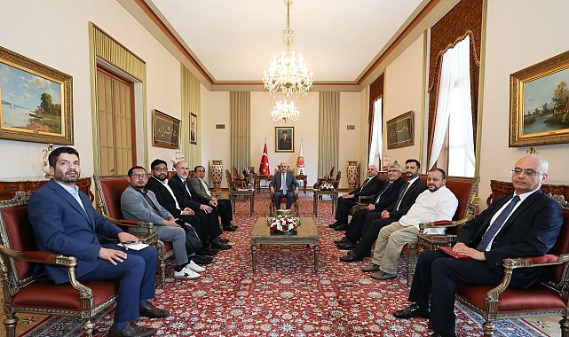 Kurtulmuş, Filipinler Bangsamoro Özerk Bölgesi Kurucu Başkanı İbrahim'i kabul etti