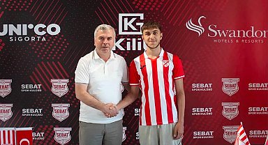 Manisa FK'da Bulut Sebat Gençlik Spor'a gitti