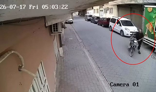 Mardin'de motosiklet hırsızlığı kamerada