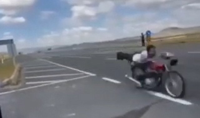 Motosikletleriyle akrobatik hareket yapan 4 sürücüye, 300 bin TL ceza