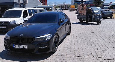 Otomobil ile triportör çarpıştı: 1 yaralı