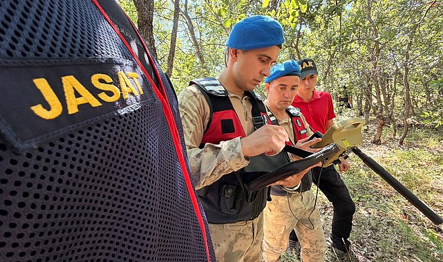 Özel ekip, 100 kilometrelik alanda Gülistan Doku'nun cenazesini arıyor