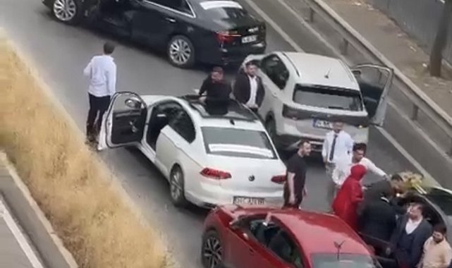 Pendik'te düğün konvoyuyla trafiği tehlikeye düşüren 6 sürücüye 289 bin lira ceza