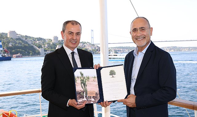 Prof. Dr. Gökhan Hotamışlıgil, genç bilim insanları ile bir araya geldi