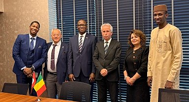 SANKON heyetinden Mali Büyükelçiliği'ne ziyaret