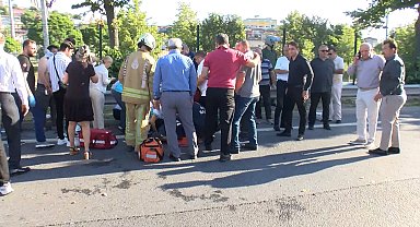 Sarıyer TEM Otoyolu'nda midibüs devrildi; 13 yaralı Geniş haber- fotoğraf